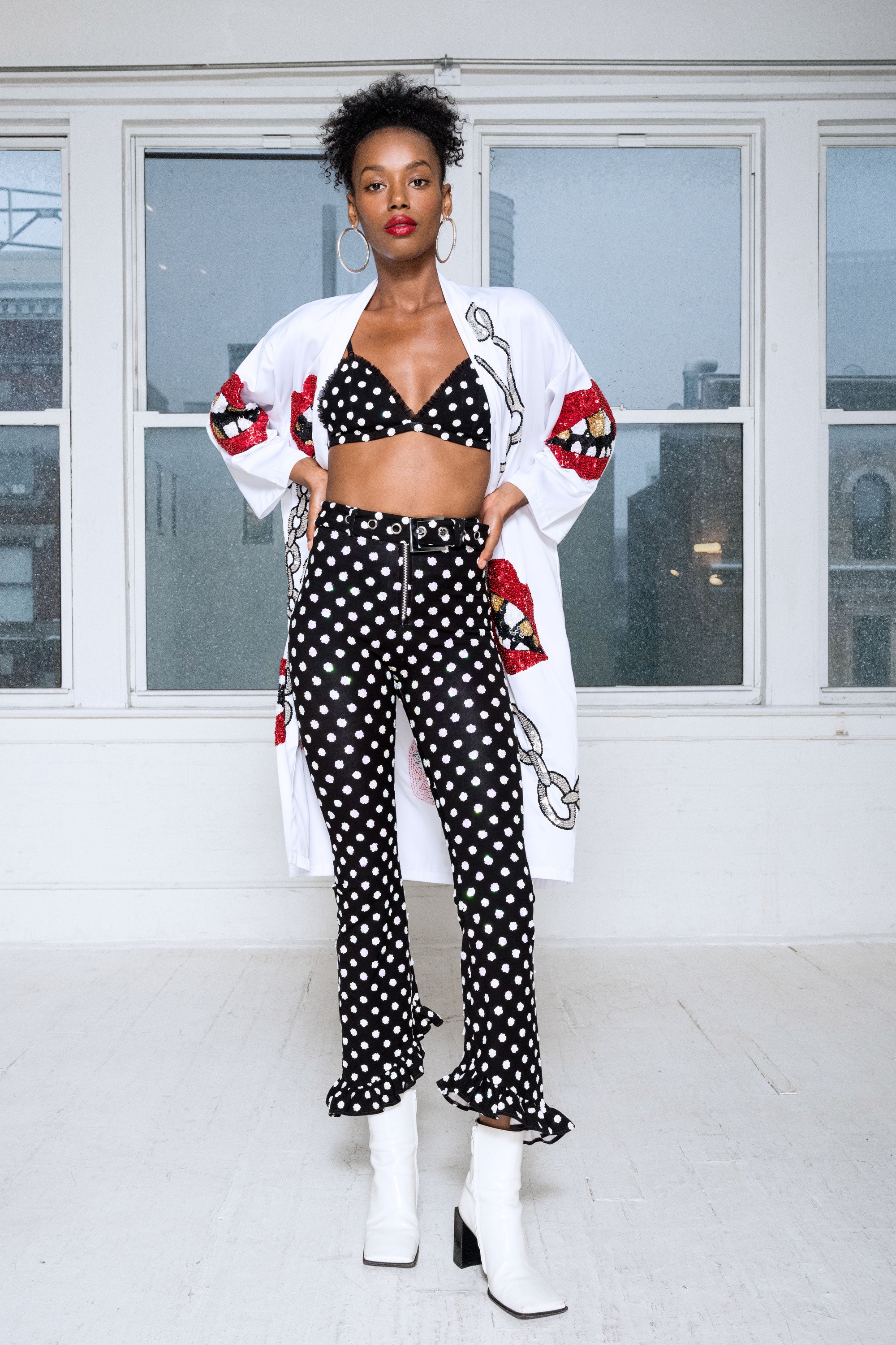 The Modern Love Sequin Pants in Black The Modern Love Sequin Pants in Black